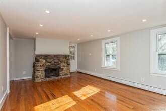 45 N Ridge St in Rye Brook, NY - Building Photo - Building Photo