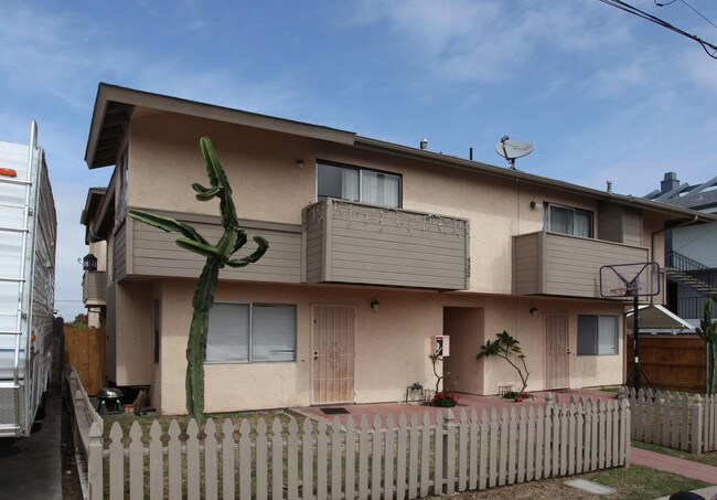 Casa de Bahia Sur in Imperial Beach, CA - Building Photo - Building Photo