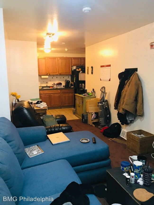 2035 N 15th St in Philadelphia, PA - Foto de edificio - Building Photo