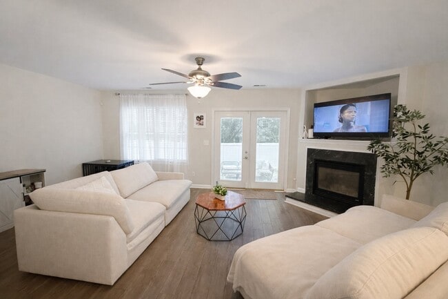 property at 105 Chardonnay Rd