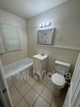 636 S Hydraulic Ave in Wichita, KS - Building Photo - Building Photo