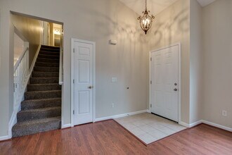 3602 Winterwood Dr in Dayton, OH - Building Photo - Building Photo
