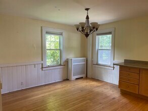 40 Butts St in Newton, MA - Building Photo - Building Photo