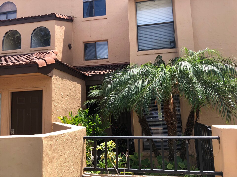 4734 Chevy Pl in Orlando, FL - Building Photo