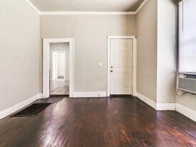 1740 NW 11th St in Oklahoma City, OK - Building Photo