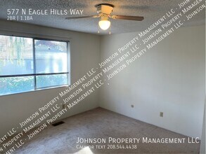 577 N Eagle Hills Way in Eagle, ID - Foto de edificio - Building Photo