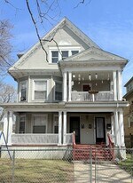 185 Howard Ave in New Haven, CT - Building Photo