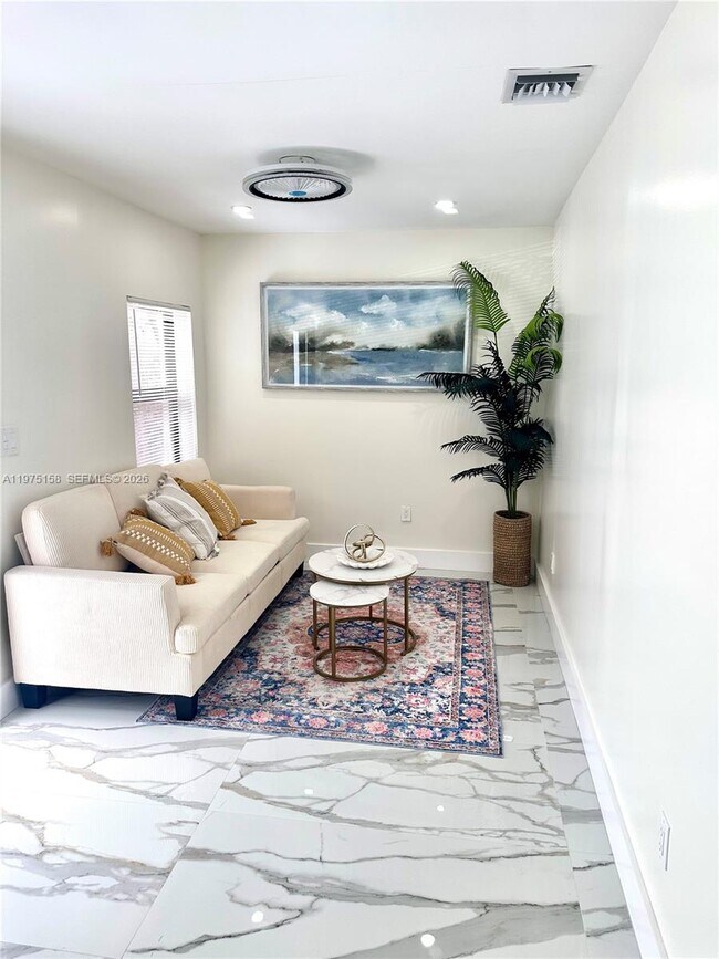 237 NE 110th Terrace in Miami, FL - Building Photo - Building Photo