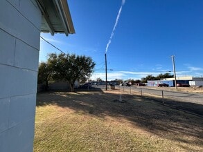 1919 Coffee St in Pampa, TX - Building Photo - Building Photo