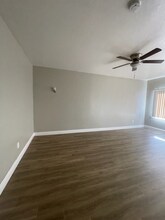 2624 Foothill Blvd, Unit 211 in Oakland, CA - Building Photo - Building Photo