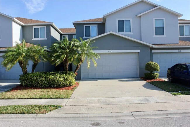 property at 1017 Chalcedony St