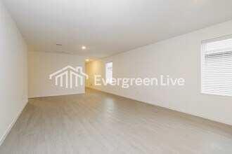 10812 Bird Of Paradise Ln in Houston, TX - Foto de edificio - Building Photo