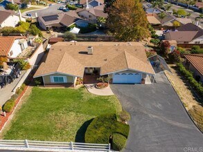 648 Morro Rd in Fallbrook, CA - Building Photo - Building Photo