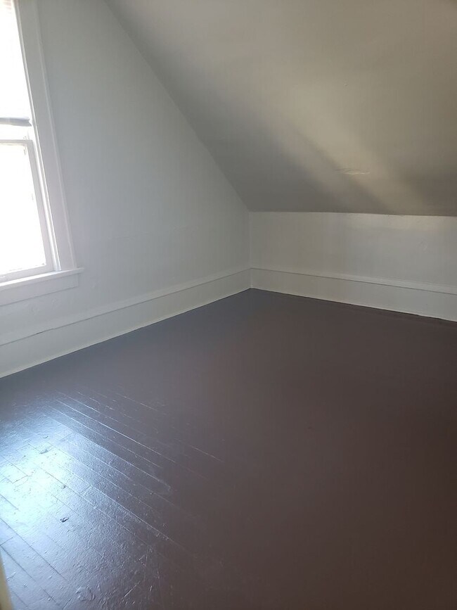 2432 W Concordia Ave in Milwaukee, WI - Building Photo - Building Photo