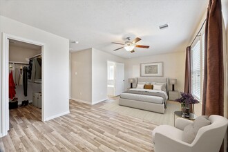 11718 Red Hummingbird Dr in Houston, TX - Building Photo - Building Photo