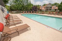 Building Photo - Woods Of Post House Apartments in Jackson, Tennessee