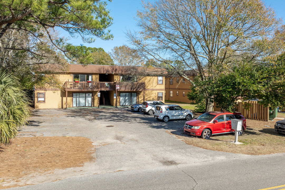 Academy Way Condos in Myrtle Beach, SC - Building Photo