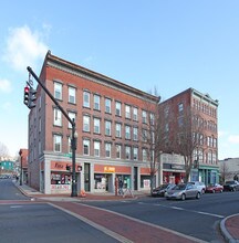 57-65 W Main St in Meriden, CT - Building Photo - Building Photo