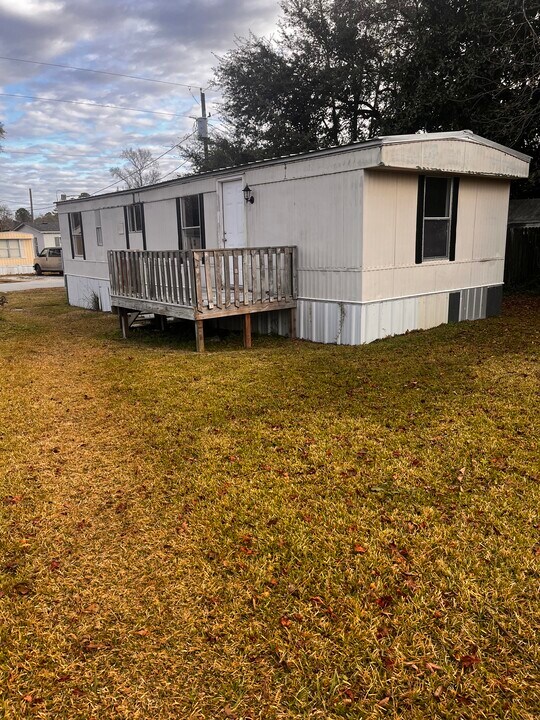 742 Tallman Cir in Midway Park, NC - Foto de edificio