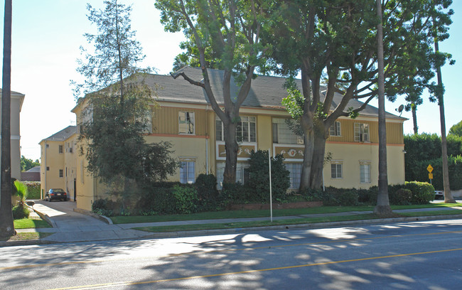 1648 N Ogden Dr in West Hollywood, CA - Foto de edificio - Building Photo