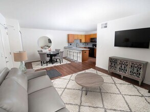 Gray Estates Apartments in St Clair, MI - Building Photo - Building Photo