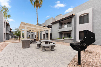 Verve in Glendale, AZ - Building Photo - Building Photo