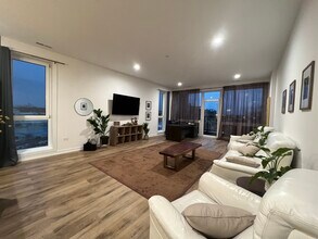 815 N Richmond St in Chicago, IL - Building Photo - Building Photo