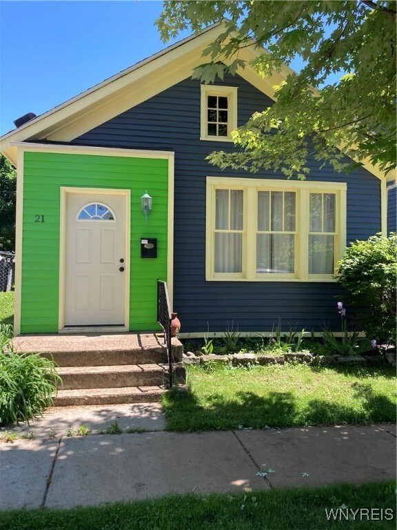 21 College St in Buffalo, NY - Building Photo - Building Photo