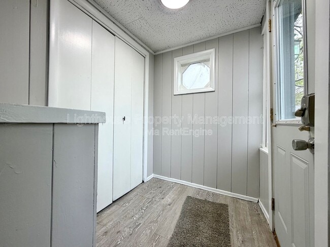 2145 8th St in Muskegon Heights, MI - Building Photo - Building Photo