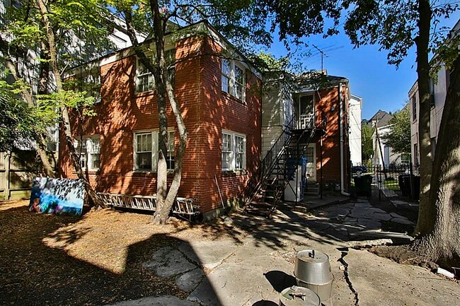 1843 Branard St in Houston, TX - Building Photo - Building Photo