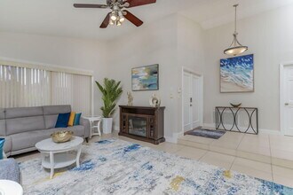 7572 Silver Woods Ct in Boca Raton, FL - Building Photo - Building Photo