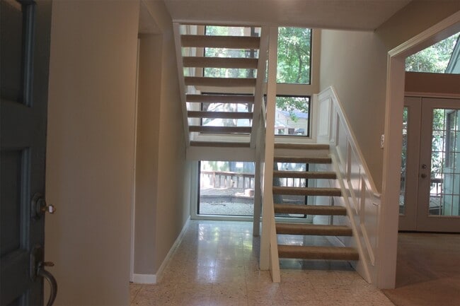 3126 E Lake Cres Dr in Houston, TX - Building Photo - Building Photo