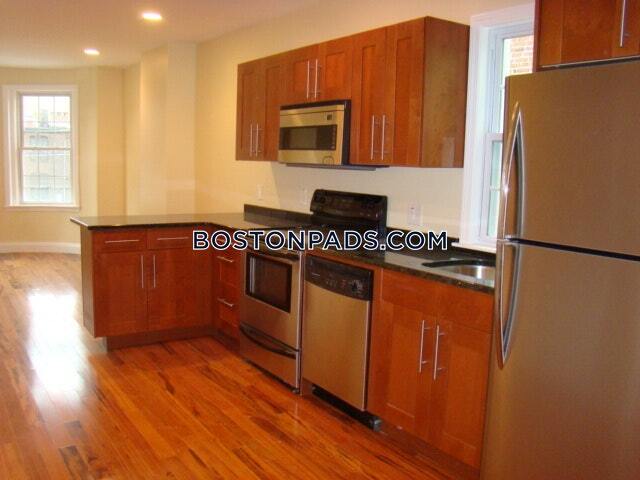 9 Warwick St, Unit 2 in Boston, MA - Building Photo - Building Photo