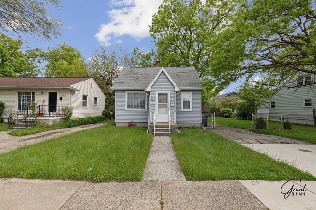 property at 22715 California St