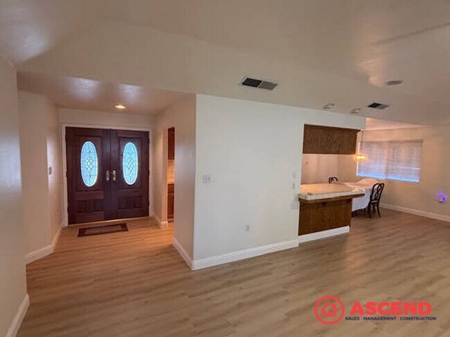 8408 Salix Ct in Bakersfield, CA - Building Photo - Building Photo