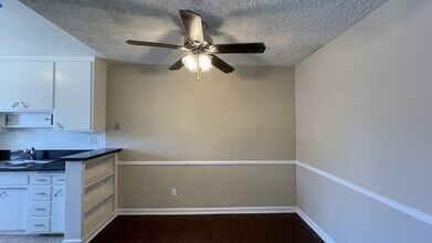 5502 Corteen Pl in Los Angeles, CA - Building Photo - Building Photo