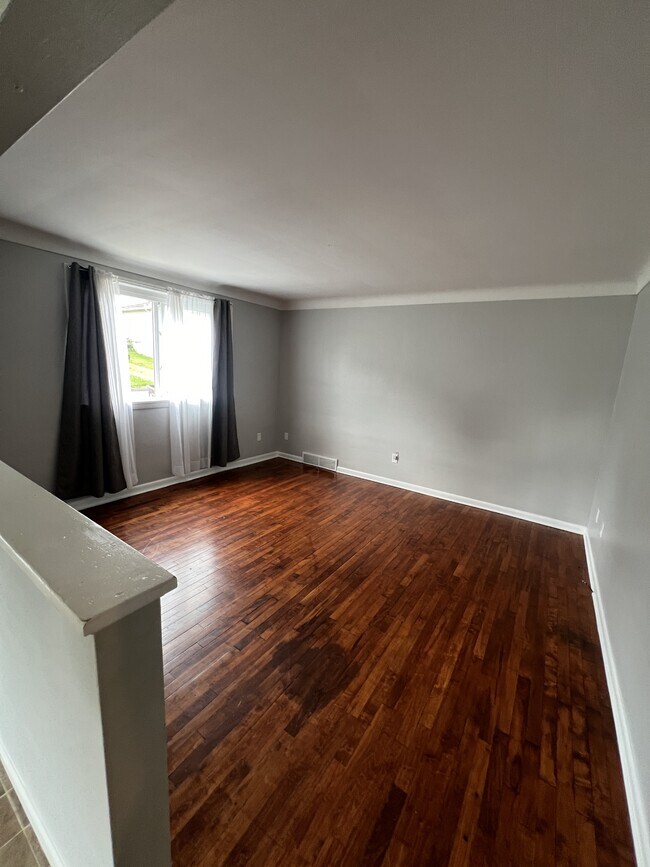 property at 1163 Delaware St