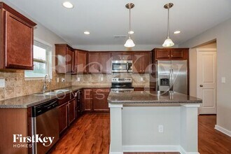 6620 Nathan Dr in Charlotte, NC - Building Photo - Building Photo