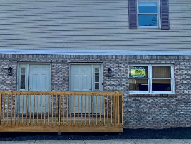 426 W Northlane Dr in Bloomington, IN - Building Photo - Building Photo