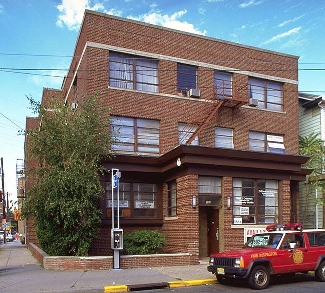 103 Bayard St