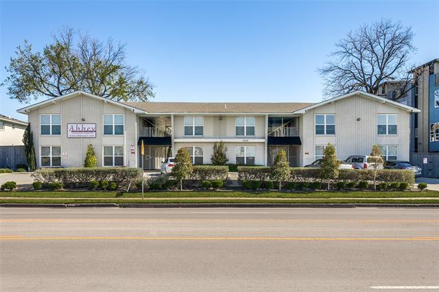 property at 4928 Live Oak St