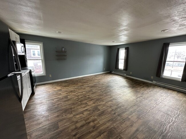 107 W Pulteney St in Corning, NY - Building Photo - Building Photo