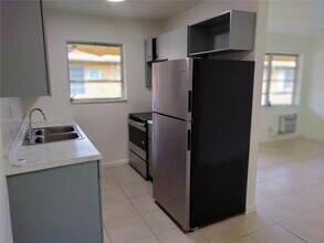 1905 Miami Rd in Fort Lauderdale, FL - Building Photo - Building Photo