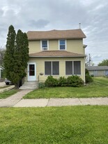 630 9th ave s, Unit 630 0.5 9TH AVE S Clinton IA 52732 - Upper in Clinton, IA - Building Photo