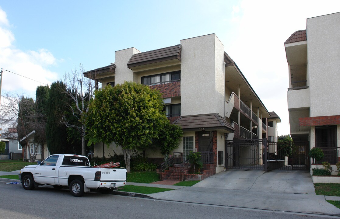 514 Fischer St in Glendale, CA - Foto de edificio