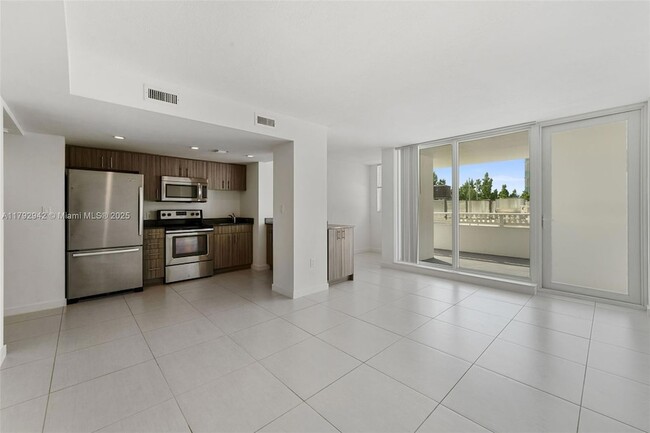 property at 910 West Ave