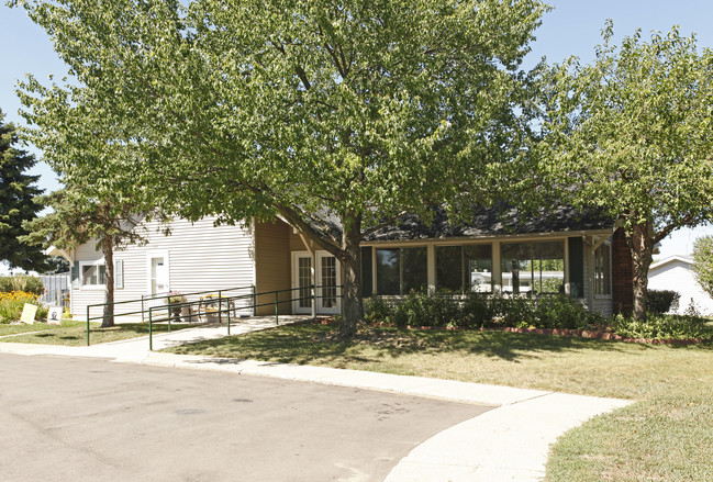 Indian Village in Jackson, MI - Foto de edificio - Building Photo