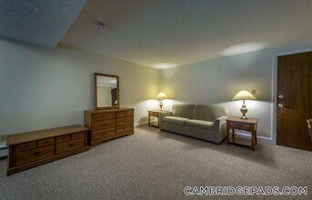 9 Chester St, Unit 26 in Cambridge, MA - Foto de edificio - Building Photo