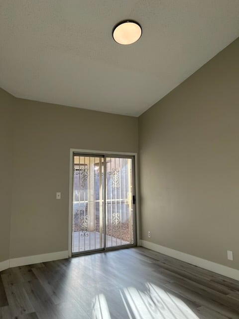 1928 Plumas Ct in Las Vegas, NV - Building Photo - Building Photo