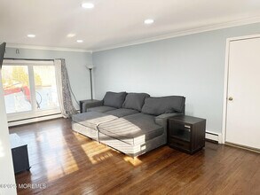 146 Marine Plaza-Unit -APT 1 in Forked River, NJ - Building Photo - Building Photo